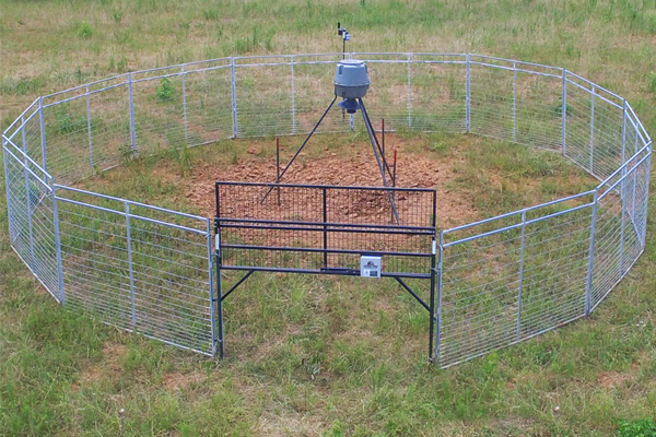 Rigid Panel Trap - Single Gate